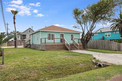 403 S Gulf Street, Port Aransas, TX 78373