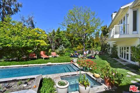 10148 Angelo Cir, Beverly Hills, CA 90210