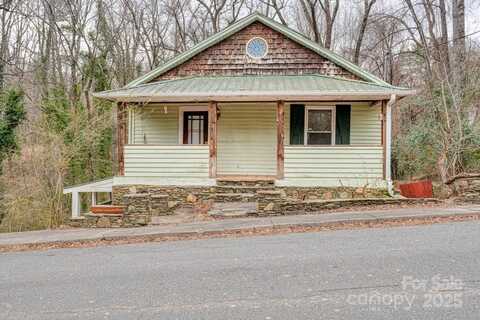 151 W Howard Street, Tryon, NC 28782