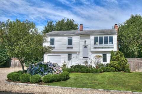 11 Spriteview Avenue, Westport, CT 06880