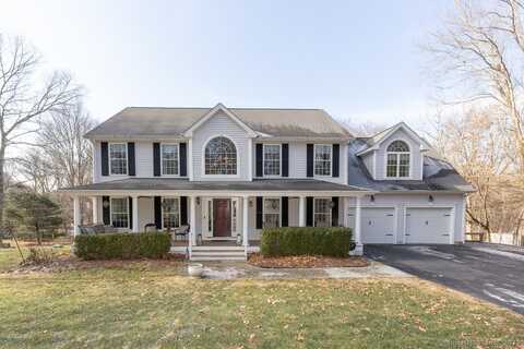 97 Falls Landing Road, Deep River, CT 06417