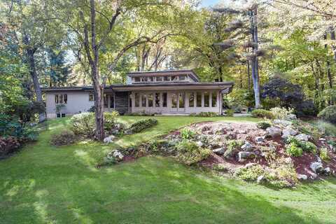 22 Pin Pack Road, Ridgefield, CT 06877