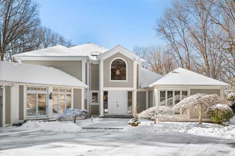 15 Arrowhead Way, Weston, CT 06883