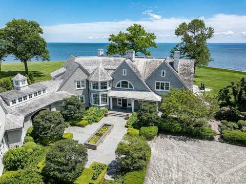 122 Beachside Avenue, Westport, CT 06880