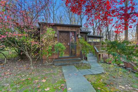 22 Cricket Lane, Weston, CT 06883