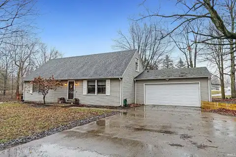 2042 S Maple Run, Warsaw, IN 46580