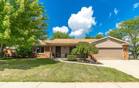 8920 Willow Grove Drive, Fort Wayne, IN 46804