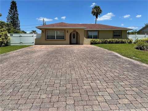 2922 50th Street SW, Naples, FL 34116