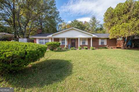 111 Briarwood, Warner Robins, GA 31093