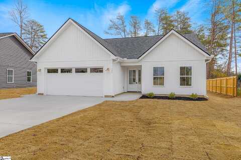 219 W Simmons Street, Landrum, SC 29356