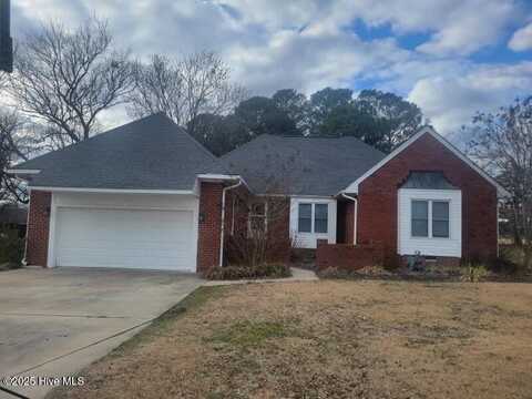 3018 North Ridge Drive, Farmville, NC 27828