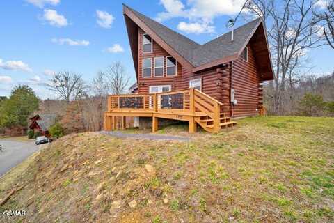 2322 Wingspan Drive, Sevierville, TN 37876