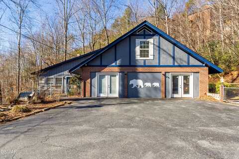 751 Ridge Road, Gatlinburg, TN 37738