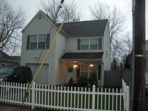 90 Monmouth Ave, Middletown Twp., NJ 07748