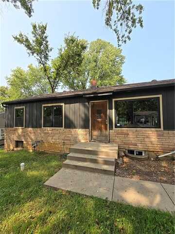 5720 E 101st Terrace, Kansas City, MO 64137