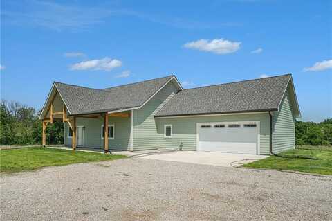 11532 33rd Street, Perry, KS 66073