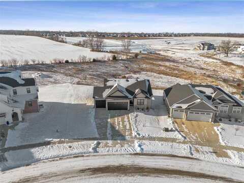 1140 Salm Dr, NorthLiberty, IA 52317