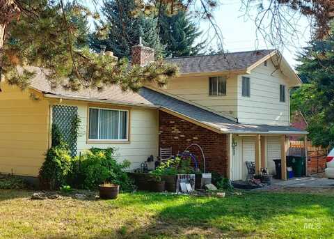 1824 E D Street, Moscow, ID 83843