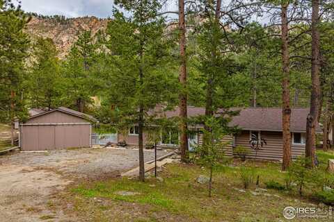 332 Cedar Dr, Lyons, CO 80540