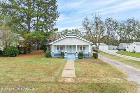 195 Slaughter Ave, Camp Hill, AL 36850