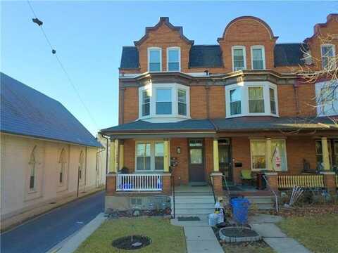 218 Pine Street, Catasauqua, PA 18032