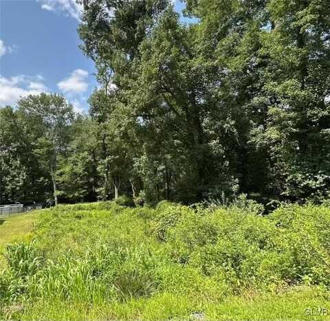 Pinewood Drive, Middle Smithfield Twp, PA 18302