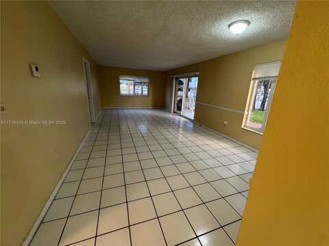 505 NW 177th St, Miami Gardens, FL 33169