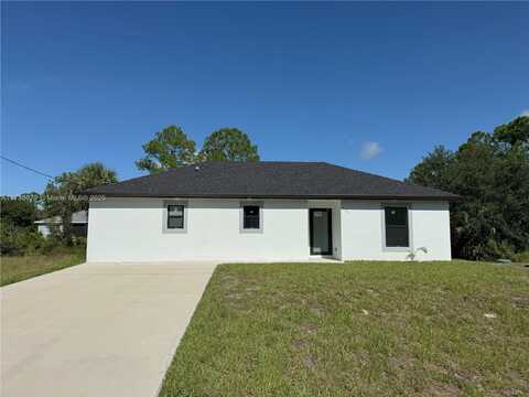 202 Hagan St S, Lehigh Acres, FL 33974