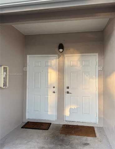 17455 NW 67th Ct, Hialeah, FL 33015