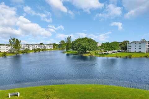 4120 E Cambridge E, Deerfield Beach, FL 33442