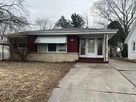 3438 N Mayfair Rd, Wauwatosa, WI 53222