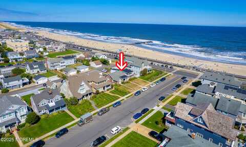 4 Washington Avenue, Avon by the Sea, NJ 07717