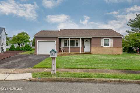 5 Wiltshire Court, Toms River, NJ 08757