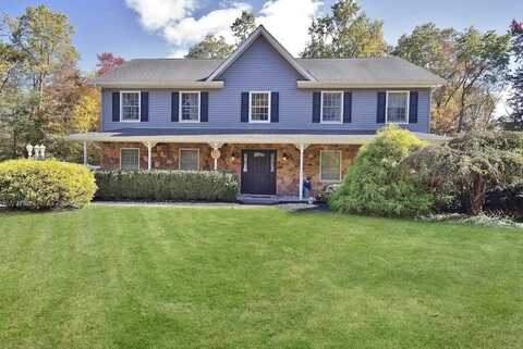 11 Tramquill Avenue, Valley Cottage, NY 10989