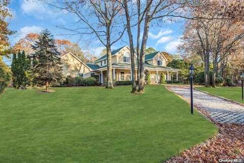 3 Cherry Blossom Lane, East Quogue, NY 11942