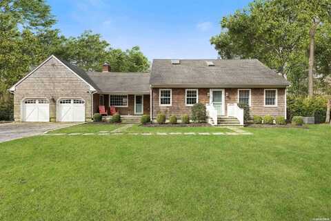 37 Foster, Quogue, NY 11959