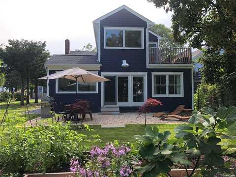 412 Carpenter, Greenport, NY 11944