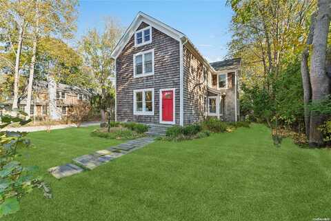 10 Maunakea Street, Sag Harbor, NY 11963