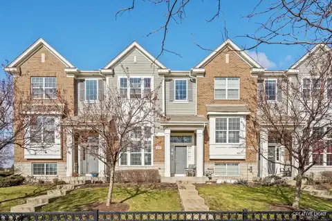 2819 Blakely Lane, Naperville, IL 60540