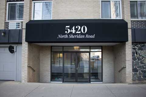 5420 N Sheridan Road, Chicago, IL 60640