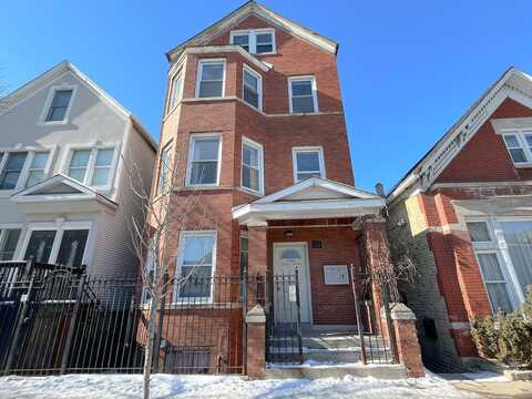 2442 N Ashland Avenue, Chicago, IL 60614