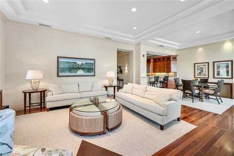 868 5th, NAPLES, FL 34102