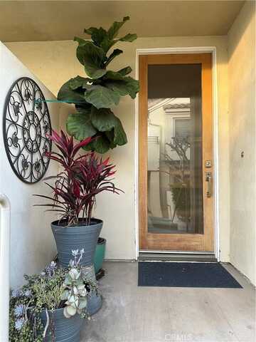 305 Kansas Street, El Segundo, CA 90245