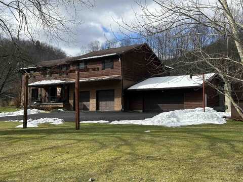 297 White Oak Road, Montrose, WV 26283