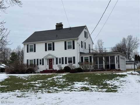 1048 Smith Road, Ashland, OH 44805