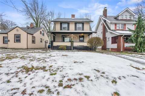 123 Clifton Drive, Youngstown, OH 44512