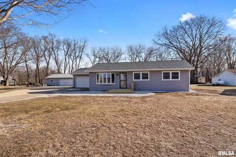 2963 Highway 67 Highway, Camanche, IA 52730