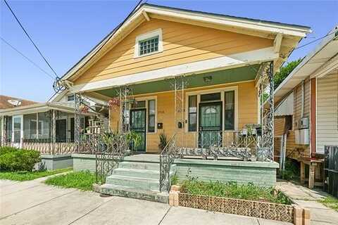 1713 DESIRE Street, New Orleans, LA 70117