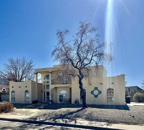 2305 Cherry Hills LP, Alamogordo, NM 88310