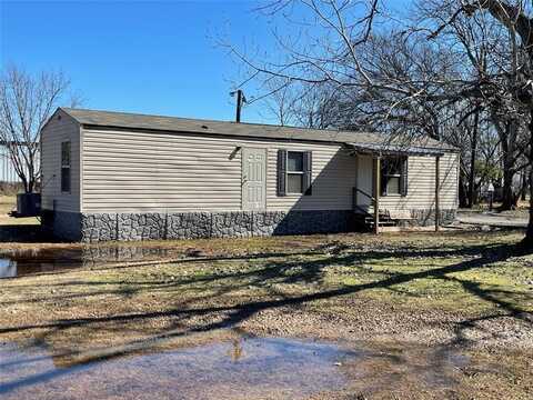 1004 E Davis Street, Whitney, TX 76692